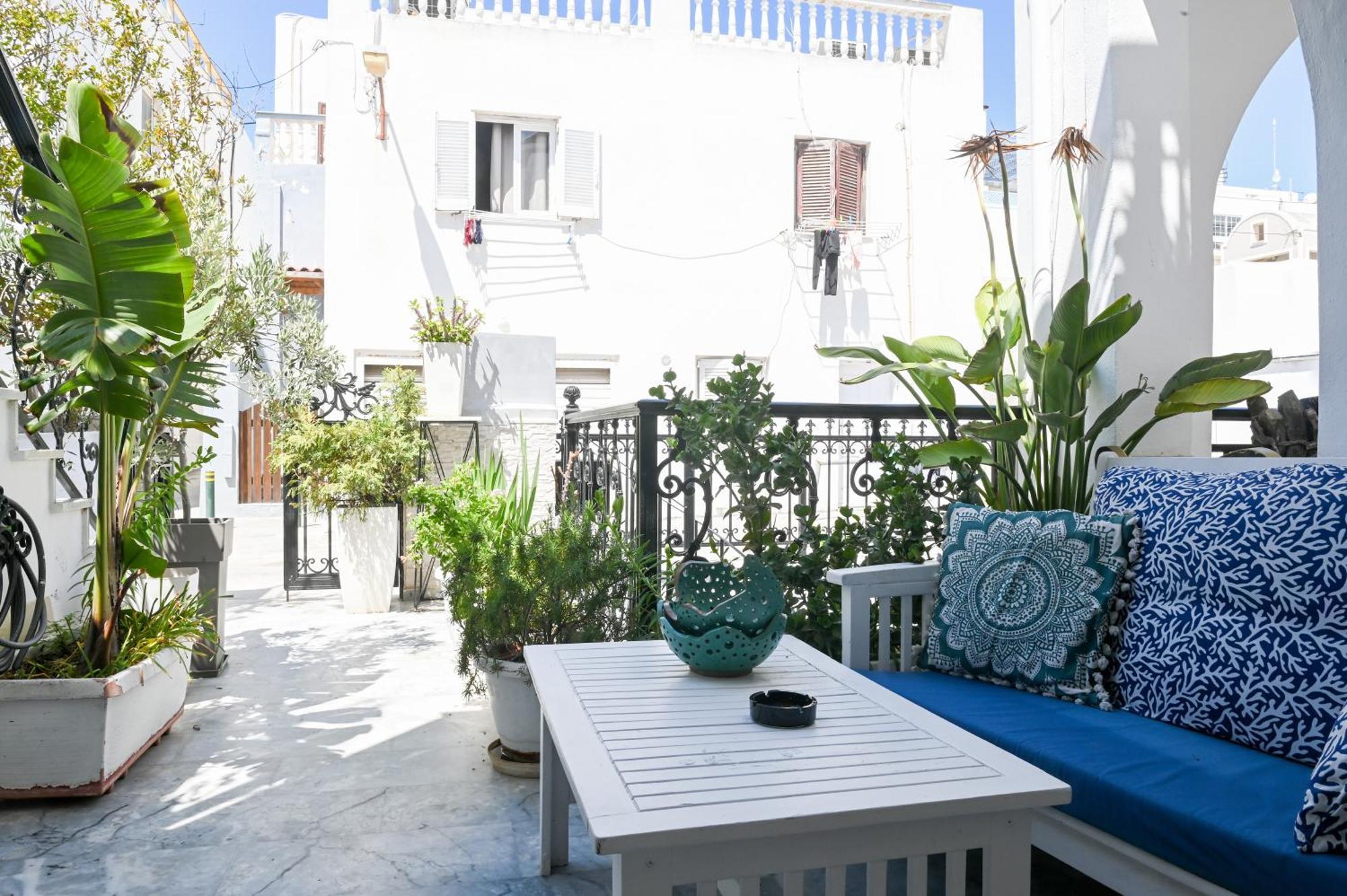 Georgia Pelekanou Studios Fira  Exterior foto